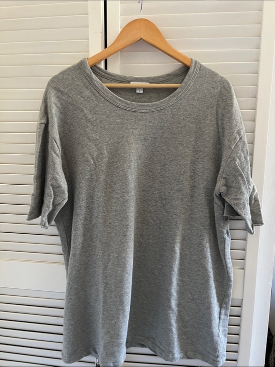James Perse Tops - 🌻James Perse Pima cotton short sleeve tee🌻